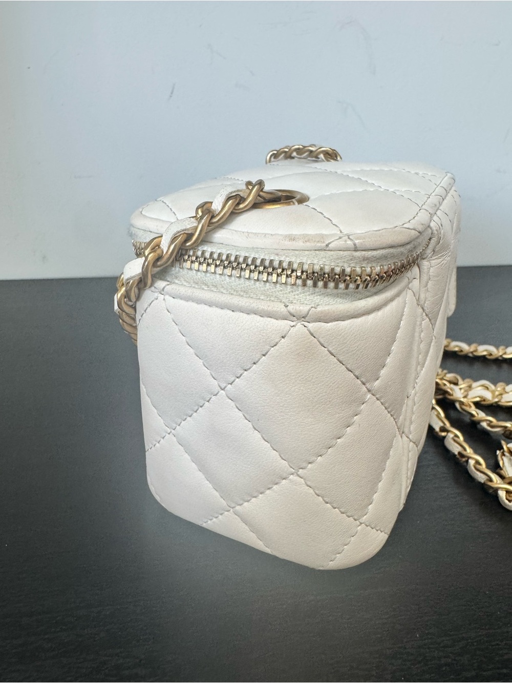 CHANEL Vanity leather crossbody bag - Picture 4 of 15